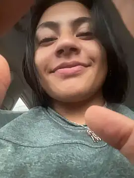Snapshot of celeste_z chatting on 26, 4, 2026 celeste z online show from 26, 4, 2026