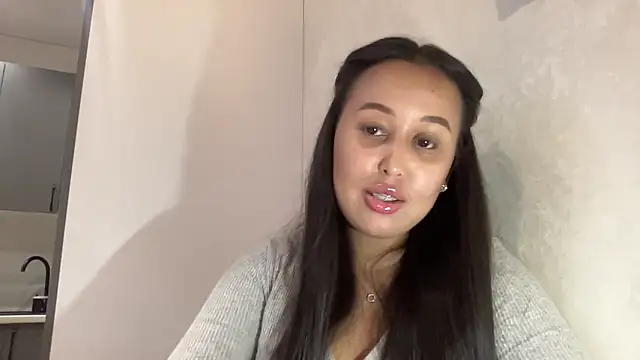 Dana 005 online show from 12, 6, 2026