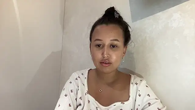 Dana 005 online show from 27, 5, 2026
