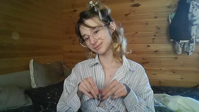 Snapshot of Silva-Tailll chatting on 4, 6, 2026 Silva-Tailll online show from 4, 6, 2026