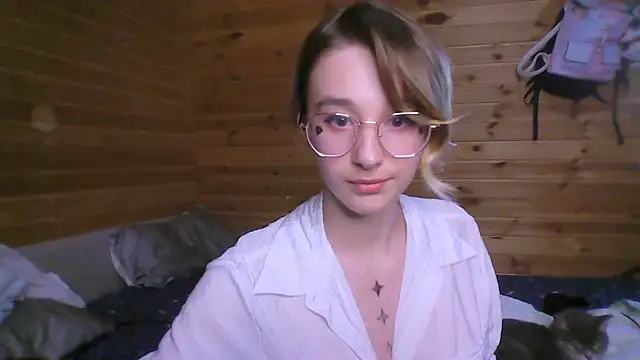 Snapshot of Silva-Tailll chatting on 28, 5, 2026 Silva-Tailll online show from 28, 5, 2026
