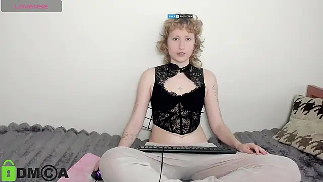 AnnStasia online show from 2, 4, 2026