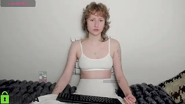 AnnStasia online show from 8, 4, 2026