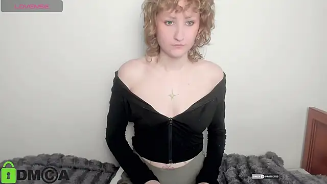 AnnStasia online show from 10, 4, 2026