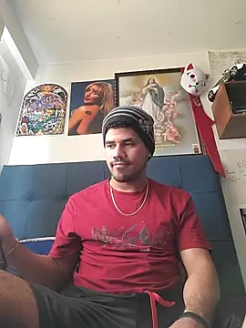 Snapshot of Latins_on_fire chatting on 7, 6, 2026 Latins on fire online show from 7, 6, 2026