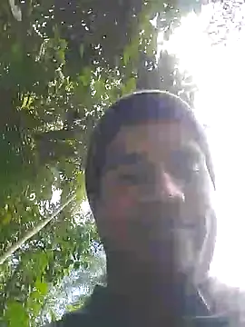 Snapshot of Latins_on_fire chatting on 17, 6, 2026 Latins on fire online show from 17, 6, 2026