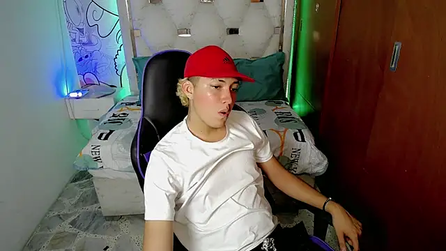 Street poemm  online show from 21, 2, 2026