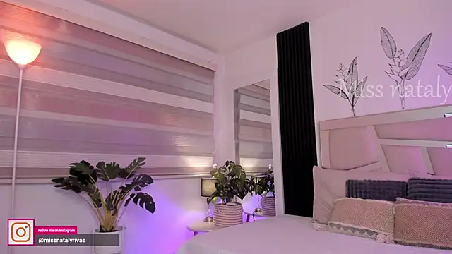 missnataly online show from 20, 5, 2026