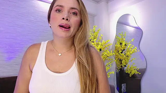 Sophie Rousses online show from 6, 3, 2026