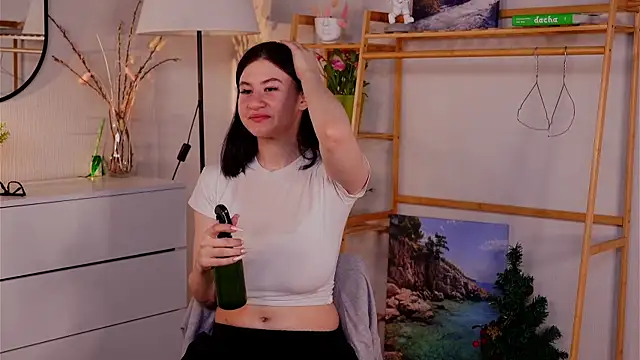 TwilaMode online show from 2, 3, 2026