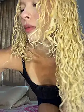 loirinha atrevida online show from 22, 4, 2026
