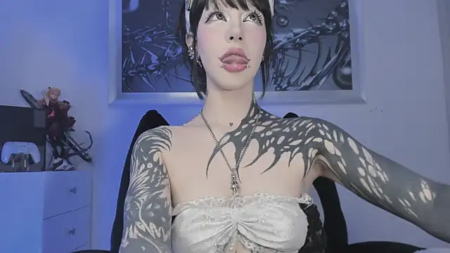 elledanielle online show from 15, 5, 2026
