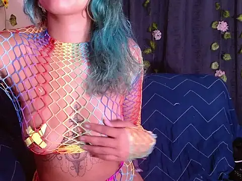 Snapshot of powderblu69 chatting on 11, 5, 2026 powderblu69 online show from 11, 5, 2026