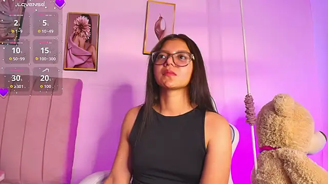 Zoow bluussh online show from 28, 2, 2026