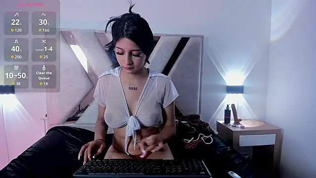 Snapshot of EmilyCranfort chatting on 26, 2, 2026 EmilyCranfort online show from 26, 2, 2026