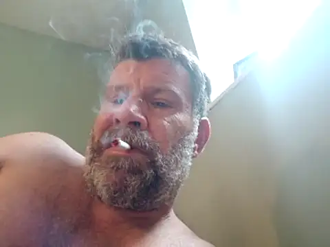 Snapshot of stud2512 chatting on 29, 5, 2026 stud2512 online show from 29, 5, 2026