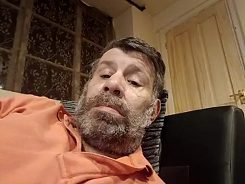 stud2512 online show from 18, 4, 2026