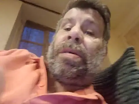 stud2512 online show from 19, 4, 2026