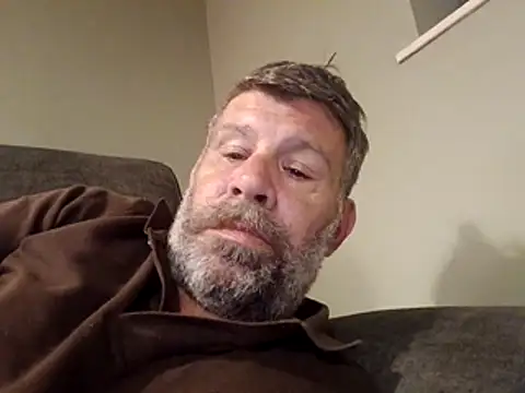 Snapshot of stud2512 chatting on 24, 5, 2026 stud2512 online show from 24, 5, 2026