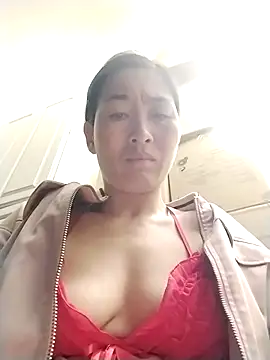 lris-Beauty77 online show from 27, 2, 2026