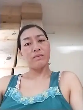 lris-Beauty77 online show from 10, 4, 2026