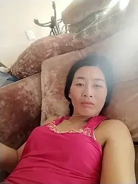 lris-Beauty77 online show from 11, 4, 2026