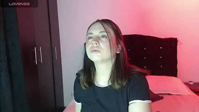 Ana  arms online show from 10, 3, 2026