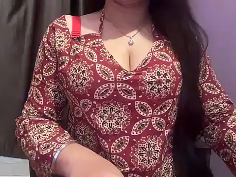 Snapshot of Avneet_kaurr1 chatting on 20, 6, 2026 Avneet kaurr1 online show from 20, 6, 2026