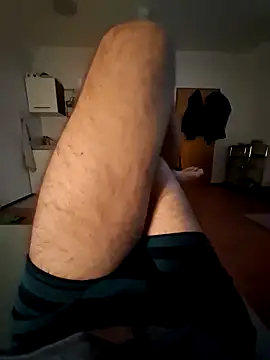 paulucio8 online show from 9, 3, 2026