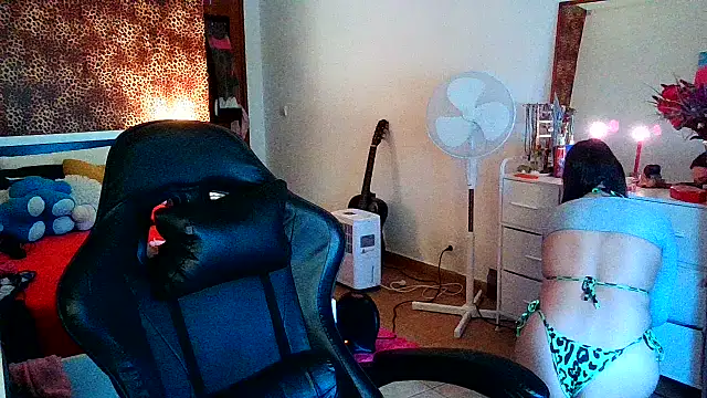 Lilbadmiaxo online show from 10, 3, 2026