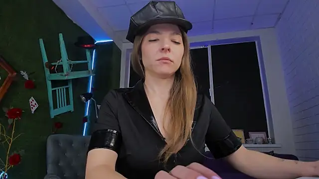 DianaAvis online show from 12, 4, 2026