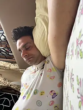 online4u08 online show from 24, 3, 2026