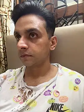 online4u08 online show from 19, 4, 2026