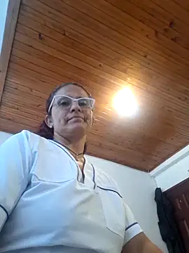 Lorenaluna online show from 20, 4, 2026