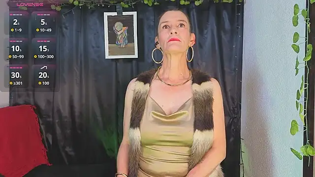 LeanaMaturee online show from 12, 3, 2026