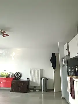 eruzam59000 online show from 14, 4, 2026