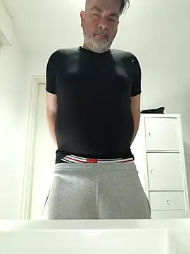 eruzam59000 online show from 5, 4, 2026