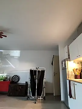 eruzam59000 online show from 12, 4, 2026