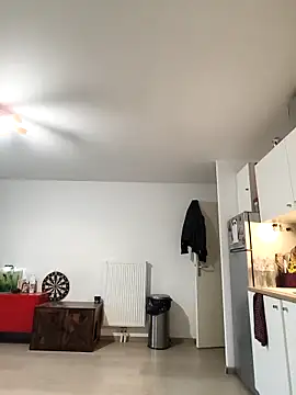 eruzam59000 online show from 19, 4, 2026