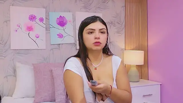 EmmaLeens online show from 24, 3, 2026