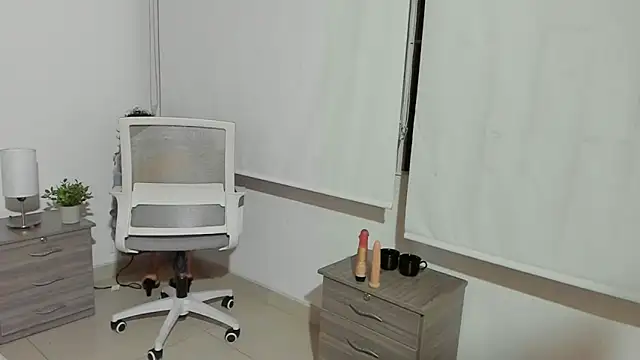 Maverick angel online show from 24, 2, 2026