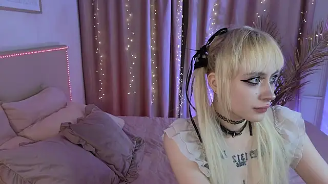 Snapshot of rraffaellka chatting on 2, 6, 2026 rraffaellka online show from 2, 6, 2026