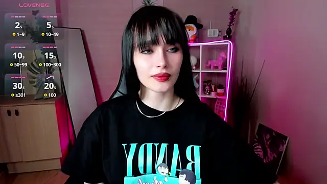 demetra   online show from 12, 4, 2026