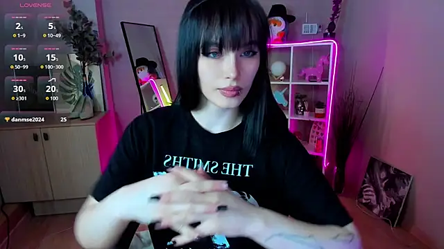 demetra   online show from 19, 4, 2026