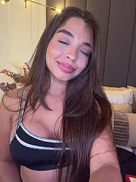 Snapshot of AnnyVega__ chatting on 11, 6, 2026 AnnyVega online show from 11, 6, 2026