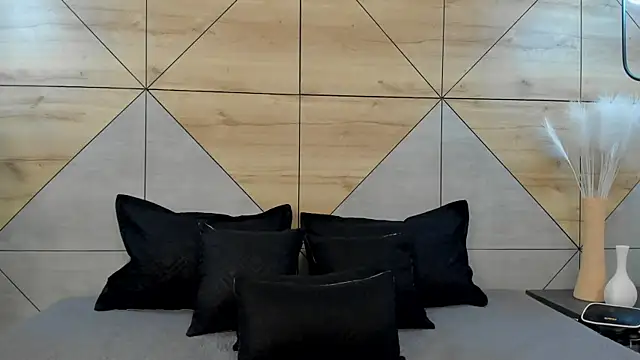 AnnyVega   online show from 24, 3, 2026