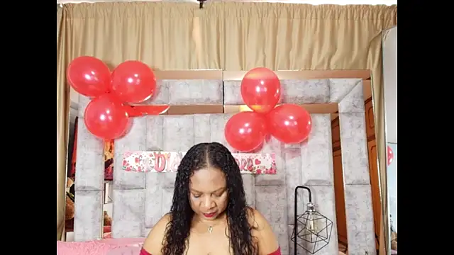 Snapshot of sharon_noa chatting on 9, 5, 2026 sharon noa online show from 9, 5, 2026