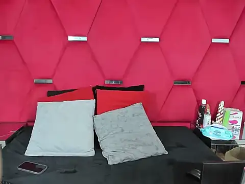 Alicee Grey online show from 25, 2, 2026