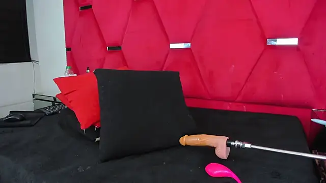 Alicee Grey online show from 19, 4, 2026