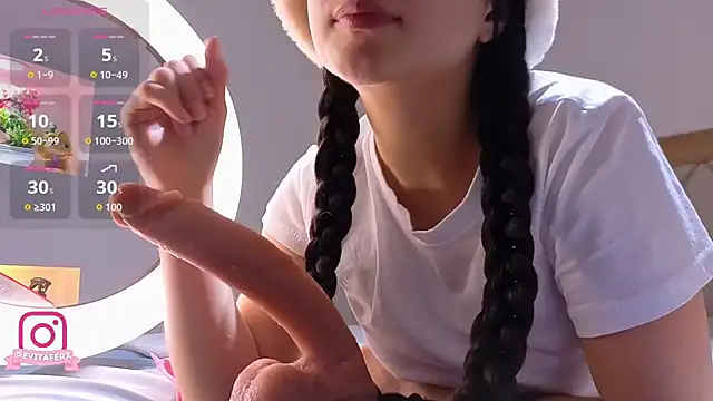 eva depp  online show from 7, 4, 2026